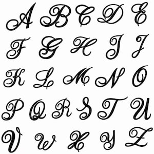 Könnte beinhalten: Ein schwarzes, kursives Alphabet von A bis Z, in einem Raster angeordnet. Jeder Buchstabe hat ein fließendes, elegantes Design, ideal für Bastel- oder Designprojekte. Die Buchstaben sind vor einem weißen Hintergrund platziert, der ihre Details hervorhebt.