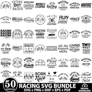Puede incluir: Un conjunto de 50 diseños SVG con temática de carreras en blanco y negro. Los diseños incluyen frases como "Racing is my favorite season", "Born to race" y "Just a girl who loves racing!" El paquete incluye formatos SVG, PNG, DXF, EPS y PDF.