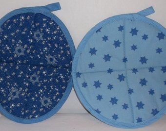 Potholders with Stars of David #17