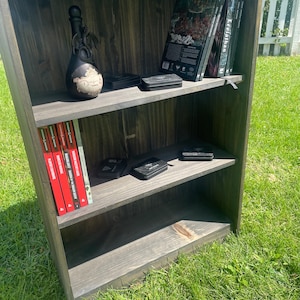 Custom 3-Shelf Pine Bookshelf