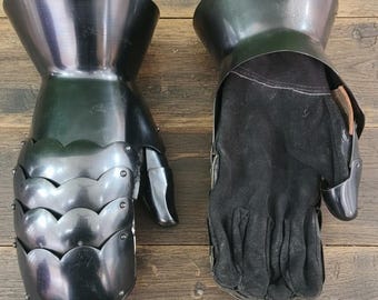 Guanteletes medievales de acero con forma de concha – Guantes de armadura de caballero de calibre 16 para LARP y cosplay