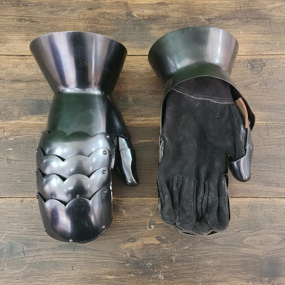 Types Of Gauntlets