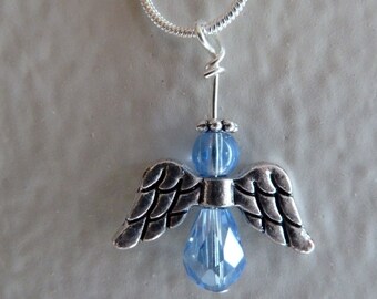Collana in argento con perline ciondolo angelo