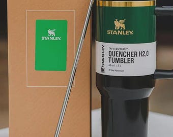 Stanley Wicked x Target Elphaba 40oz H2.0 Flowstate Quencher Tumbler