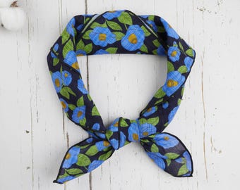 Pañuelo azul con estampado floral, 100% algodón, 53 x 53 cm, estampado en una sola cara, pañuelo con estampado floral, pañuelo retro para la cabeza, accesorio bohemio de verano