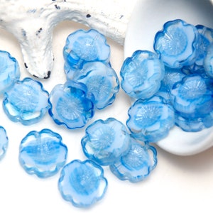 Streaky Blue and White Mix Fenstertisch 14mm Hawaii Blume Czech Glass x 5 Perlen