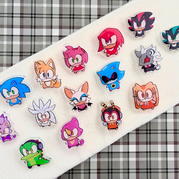 Akrylowe przypinki Chibi Sonic - Shadow, Tails, Silver, Blaze, Rouge, Infinite, Mephiles, Espio, Charmy, Metal Sonic i wiele innych!