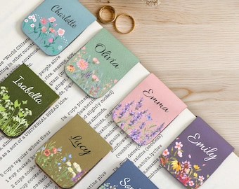 Personalized Floral Name Bookmark, Flower Leather Magnetic Bookmark, Personalized Christmas Gifts, Bookmark for Women, Book lovers Gift