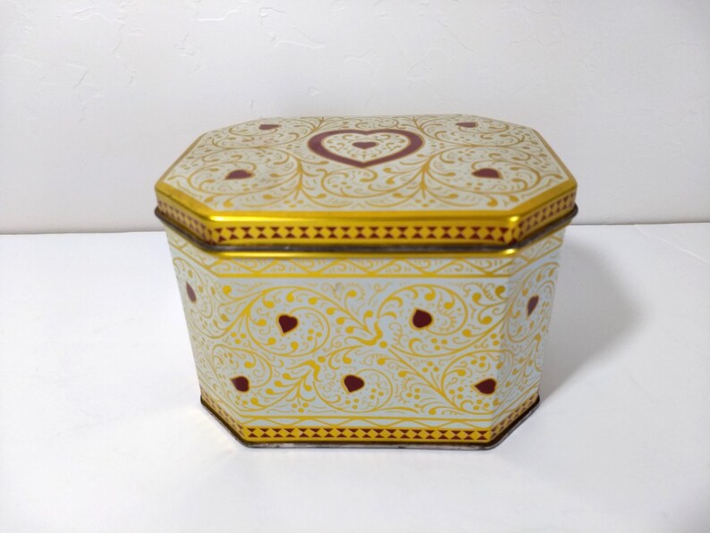 Vintage Heart Tin Hexagonal Metal Metalware Lidded Covered Gift Box Gift For Her Gold Red Love