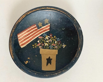 Vintage Wooden Decorative 7" Bowl Flag Flowers Patriotic USA Blue Painted Distressed Wood Prim