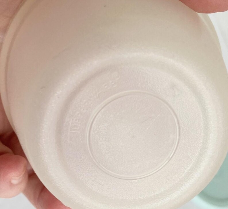 Vintage Tupperware Kit Kup Snack Cup Mint Lid Cover Seal 1504 Food ...