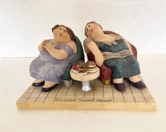 Vintage 2001 Erika Oller Resin Figurine Inclined Toward Dessert Bottman Design Inc 75404