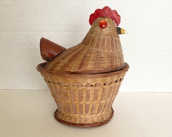 Vintage Chicken Basket Nesting Hen Decorative Storage Wicker Woven Covered Country Home Decor