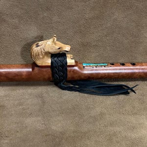 Andrew Begay Horse Flute : Mid high B minor 