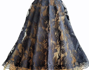 Short Lace Bridal Veil for Wedding Ceremony and Engagement, Elegant Lace Edge Mantilla Head Covering for Bride or Chapel Prayer