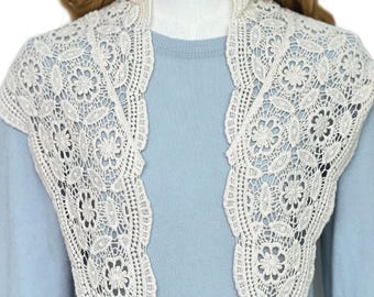 Vintage Crochet Lace Triangle Scarf Headscarf Shawl for Wedding, Bridal Shower, Church, Tea Party, Photoshoot