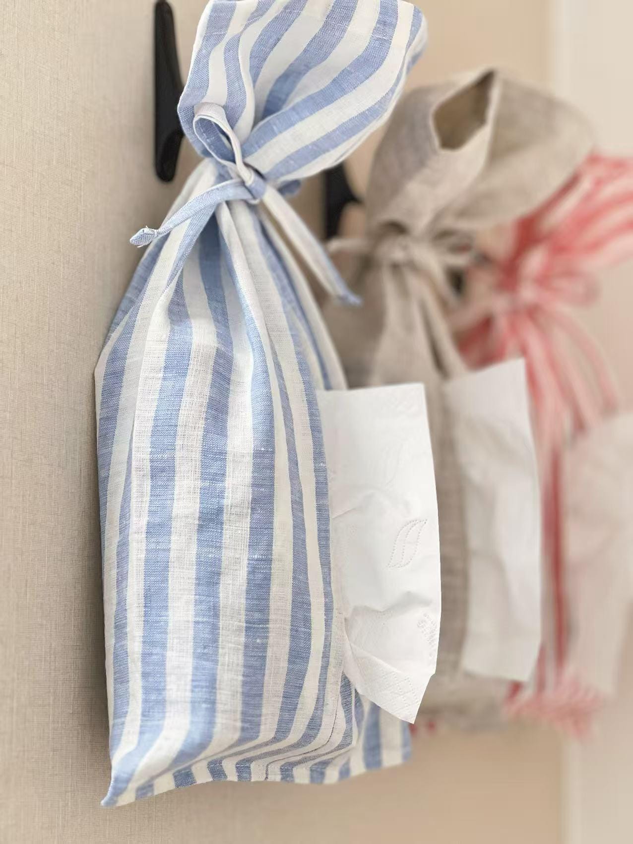Washable 100% Linen Space-Saving Hanging Tissue Holder Bag, Reusable…