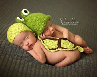 newborn photo prop, newborn turtle hat and body cover, newborn hat frog, newborn boy, newborn girl, baby schower gift, newborn twin pack