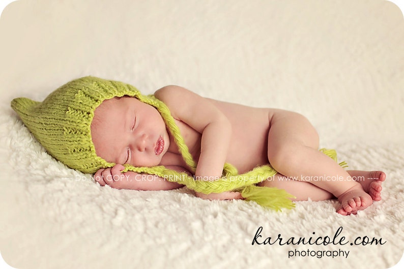 Newborn photo prop, hand knit cream mohair baby bonnet , newborn boy and girl, newborn knit hat, baby hospital hat, baby coming home bonnet image 2