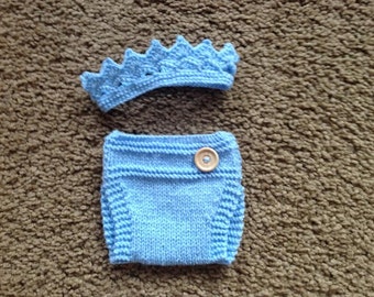 Newborn crown and diaper cover set. You can choose your color,  photography props, newborn photo prop, baby shower gift, gift for new baby