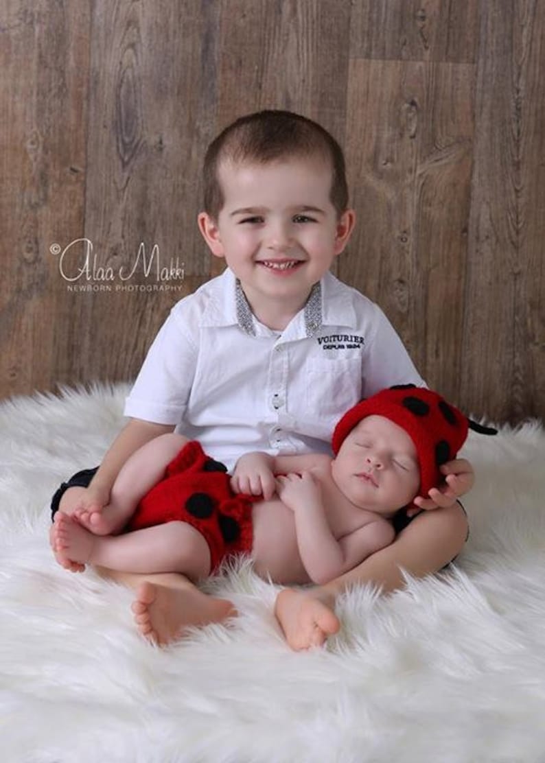 baby props newborn girl newborn knit hat newborn set Little lady bug newborn baby diaper cover and hat set Newborn photo prop