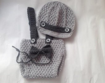 Newborn photo prop, Newborn hat and diaper cover set, newborn boy, newborn girl, newborn hat, newborn knit set with bow, baby shower gift