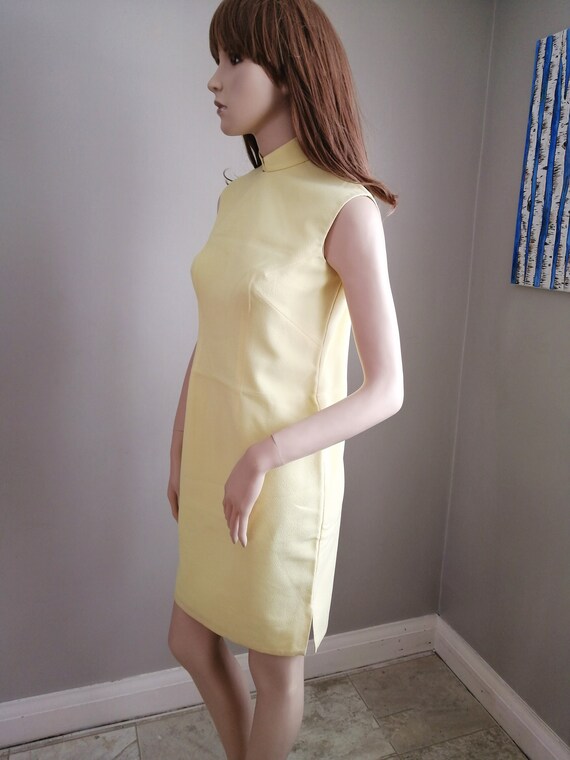 Vintage 1960s // Mod Handmade // Yellow Textured … - image 3