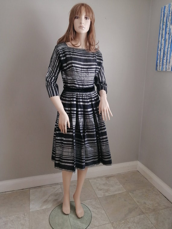 Vintage 1950s // Naturally Natlynn New York // Bla