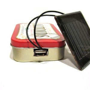 Altoids Solar USB Charger Kit