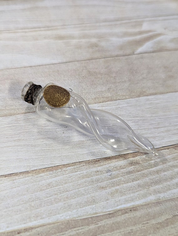 Antique Holman blown glass perfume bottle, mini pe