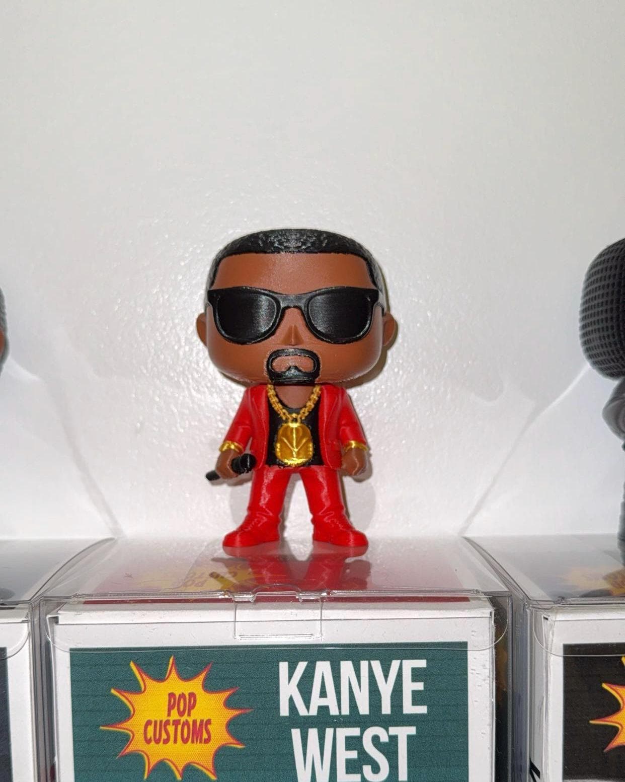 Kanye west figurine - Etsy 日本