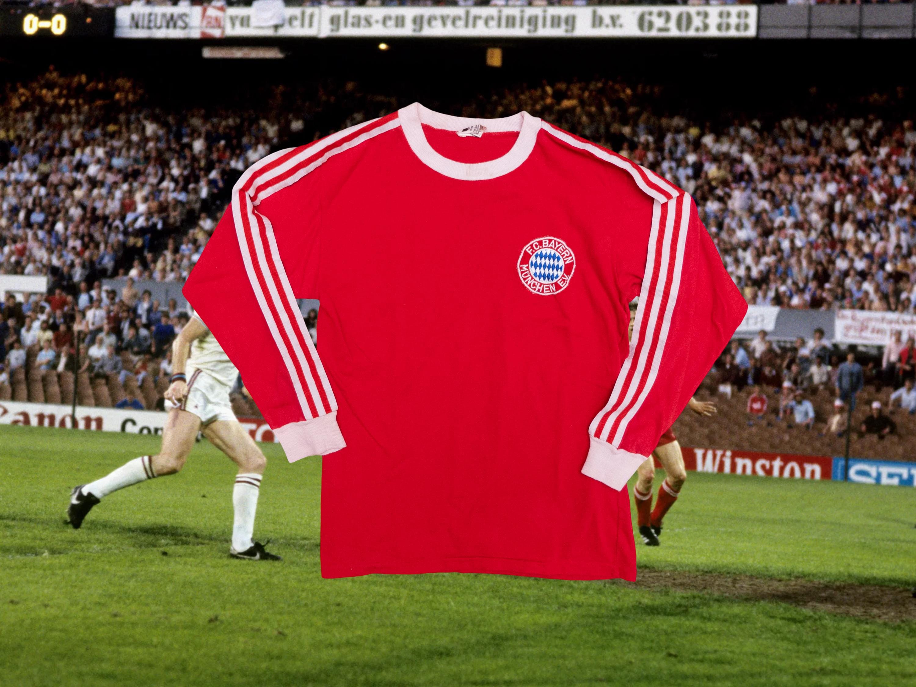 RARE ! 70s/80s Adidas Bayern Munich 100% Cotton Long Sleeves Red