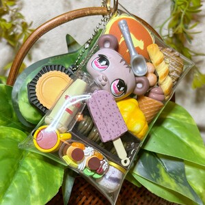Handmade Lps bag The Essentials Purse - Handmade Windowed Shoulder Purse to  main image 4