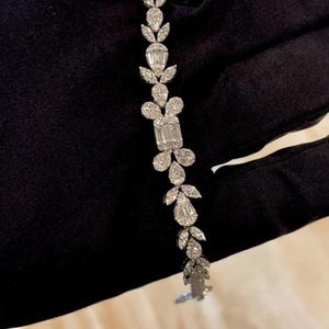 Bracelet feuille en diamants de laboratoire 7 carats | Bracelet en diamants taille émeraude certifié IGI | Bracelet tennis de luxe en or 14 carats et 18 carats