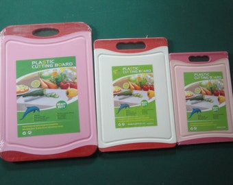 Large White And Pink Plastic Cutting Board 3 Set
