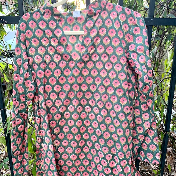 Peonies field block print floral cotton tunic, cotton tunic hand printed with wood blocks, floral print, tunic coverup, pink and green tunic