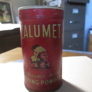 Vintage Calumet Baking powder Tin Can, Tin Collectors, American Indian Graphics, Advertising Tin