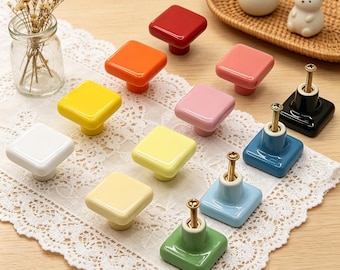 Tiradores cuadrados de cerámica coloridos para armarios, tiradores brillantes para cajones, tiradores de un solo orificio para cómoda, tiradores bonitos para armarios, decoración moderna para el hogar.