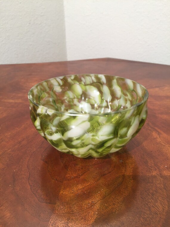Antique Victorian Art Glass Hand-Made Finger Bowl GREEN Spatter 19th Century RARE