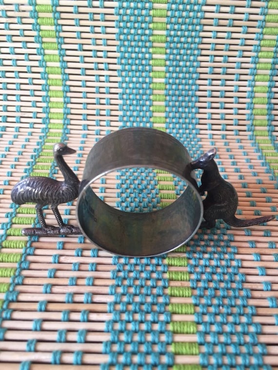 Vintage DUNKLINGS Emu Kangaroo Napkin Ring AUSTRALIA Silver Plate