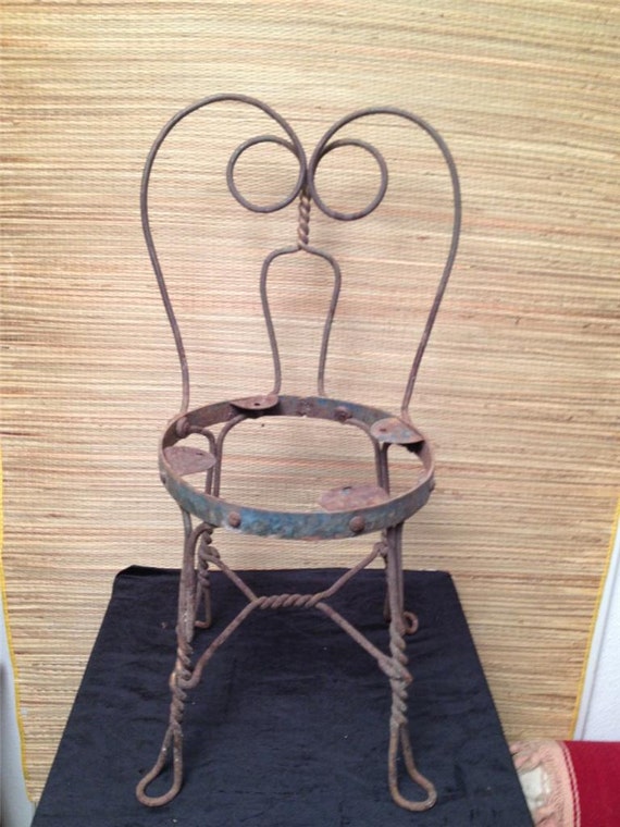Rare Child's Kid's Doll Antique Twisted Wrought Iron Ice Cream Parlor Chair a