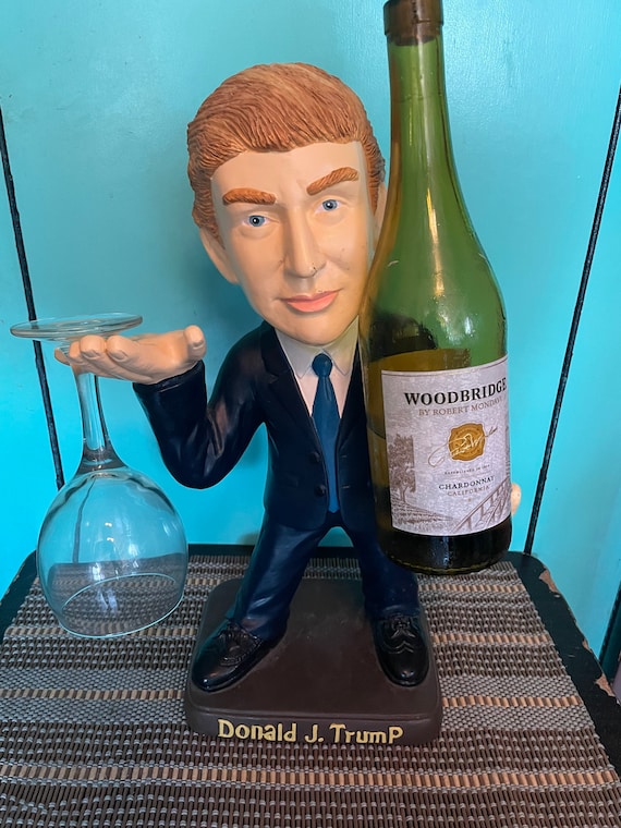 Rare Vintage Trump Wine Bottle Glass Holder Marina Hotel & Donald J Collectible Statue