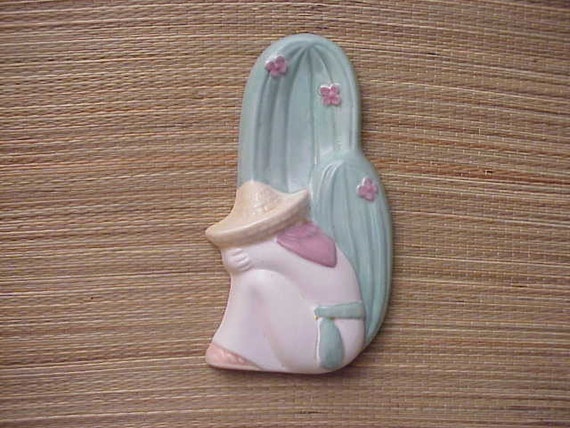 Vintage Treasure Craft California Pottery Mexican Cactus Sombrero Pottery Wall Plaque 1950's b