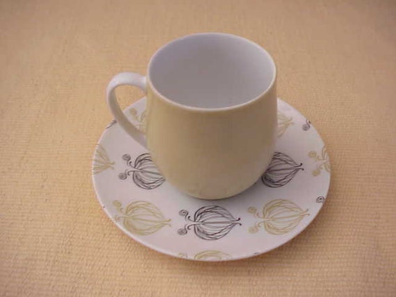 Thomas China THO138 Demitasse Cup Saucer Tan and Black Leaves Mid-Century Modern Germany