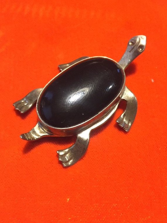 Vintage Mexican Sterling Silver Black Onyx TURTLE Brooch pin 925