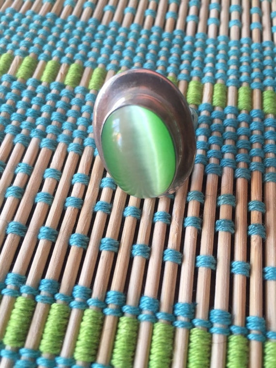 Vintage Sterling Silver Ring 925 Size 5.25 Cats Eye Green  Modernist Mexico