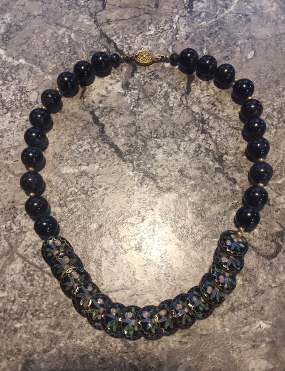 Fine Vintage Chinese Cloisonne Disk Necklace Black Enamel Brass Flower