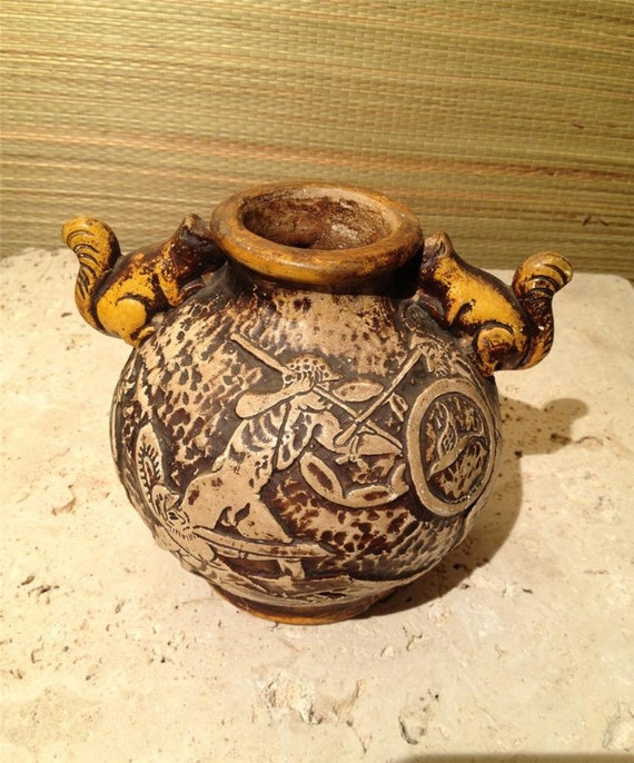 Rare Early Vintage Mid-Century Modern Roman Warrior Pottery Vase Japan Squirrels