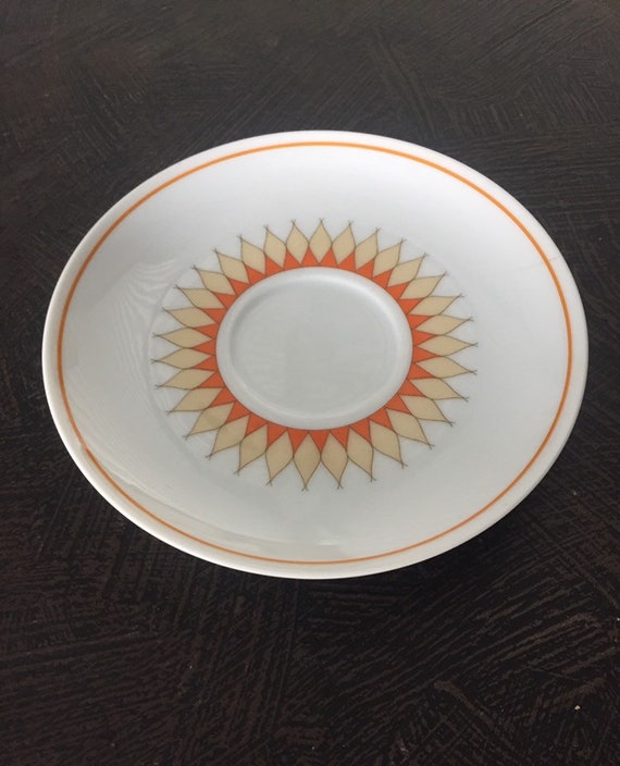 Noritake MESA Saucer Mid-Century Modern casual China Sunburst 6370