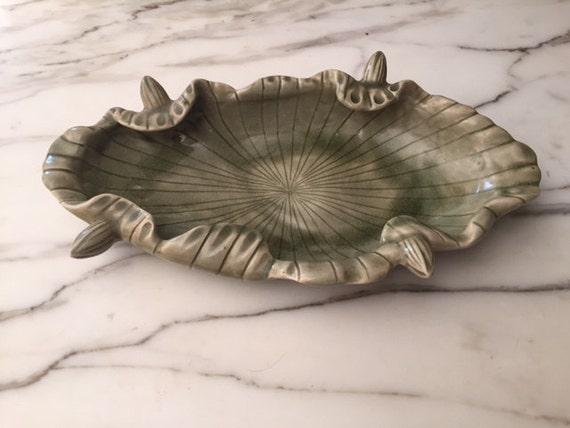 Vintage Art Pottery Bowl Mid-Century Modern Center Fruit Large Canada ?